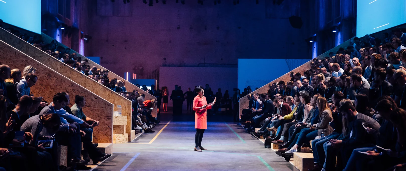 Daphne Laan | Speakers for the World | Sprekers