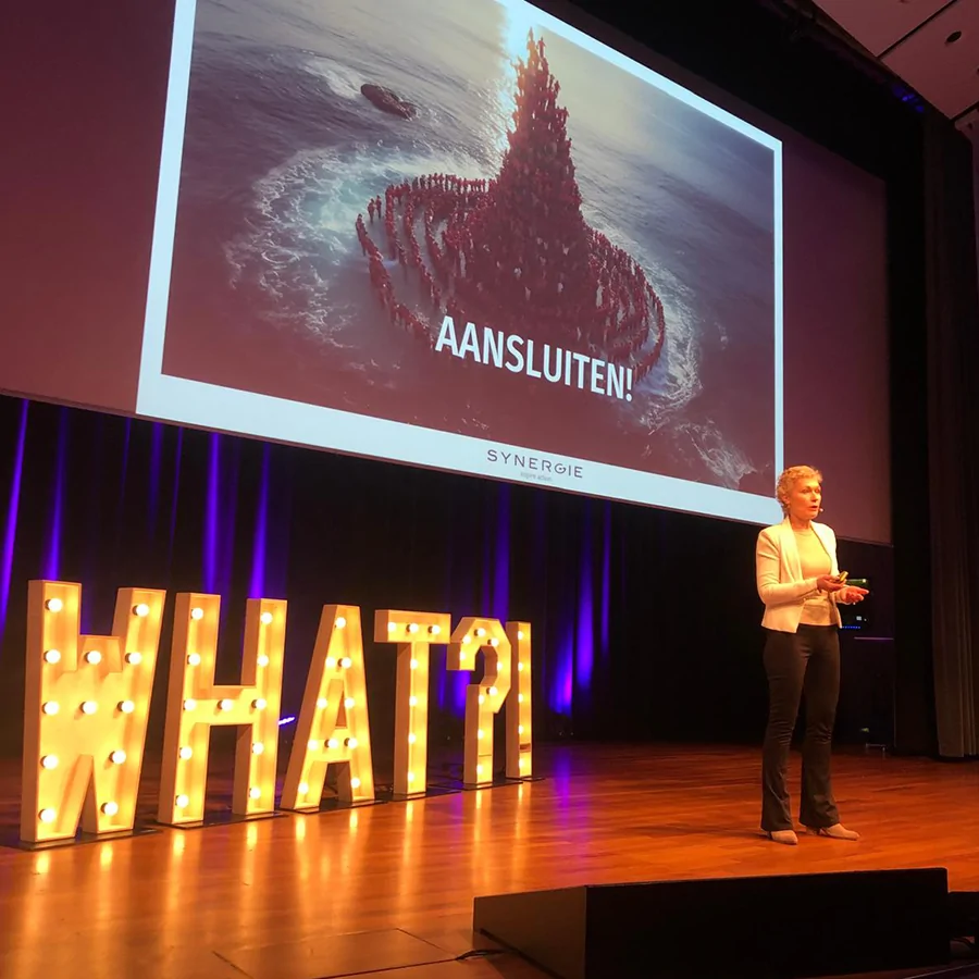 Ariane Roos | Speakers for Good